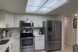 709 Savannah St, Fort Pierce, FL 34982 - Photo 16