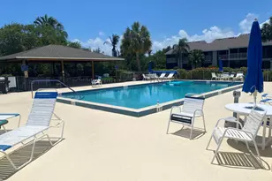 3206 S Lakeview Cir, Fort Pierce, FL 34949 - Photo 22
