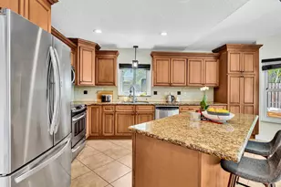 10310 Santiago St, Cooper City, FL 33026 - Photo 28