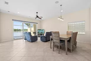 154 Berenger Walk, Royal Palm Beach, FL 33414 - Photo 18
