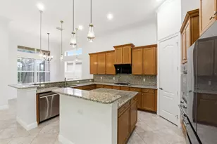 9871 Lakeview Ln, Parkland, FL 33076 - Photo 16