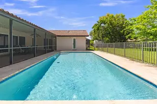 895 NW 110th Ln, Coral Springs, FL 33071 - Photo 34