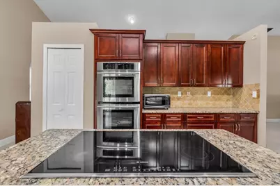 895 NW 110th Lane, Coral Springs, FL 33071 - Photo 14
