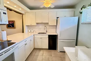 2728 N Garden Dr Dr N, Lake Worth Beach, FL 33461 - Photo 12