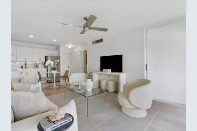 551 Greensward Lane #204-d, Delray Beach, FL 33445 - Photo 4