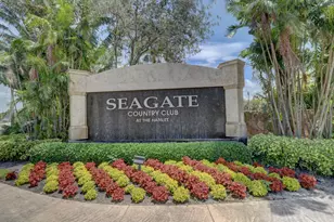 551 Greensward Ln, Delray Beach, FL 33445 - Photo 32