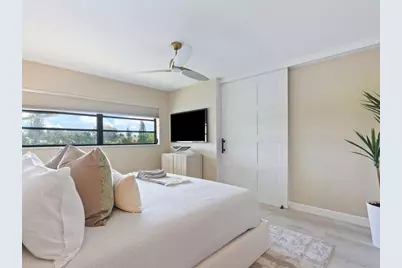 551 Greensward Lane #204-d, Delray Beach, FL 33445 - Photo 14