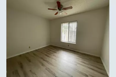 207 Foxtail Drive #E3, Greenacres, FL 33415 - Photo 8