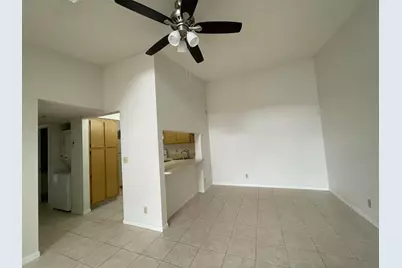 207 Foxtail Drive #E3, Greenacres, FL 33415 - Photo 6