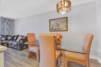 5190 E Sabal Palm Boulevard #304, Tamarac, FL 33319 - Photo 20