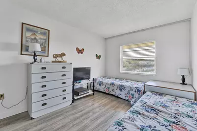 5190 E Sabal Palm Boulevard #304, Tamarac, FL 33319 - Photo 14