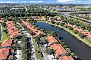 7685 Springwater Pl, Boynton Beach, FL 33437 - Photo 4