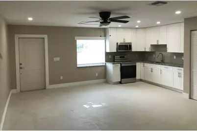 17024 89th Place N #Apt A, The Acreage, FL 33470 - Photo 4