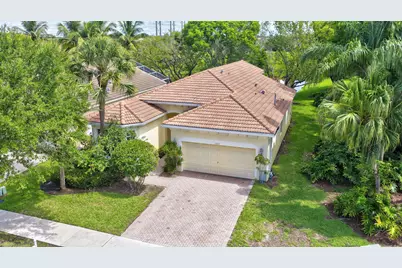 19305 SW 66th Street, Pembroke Pines, FL 33332 - Photo 2