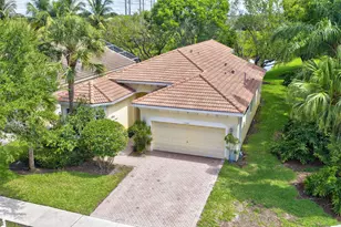 19305 SW 66th St, Pembroke Pines, FL 33332 - Photo 2