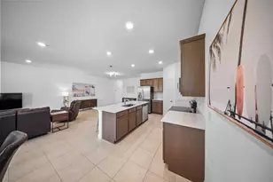 7647 NW Old Grove Ln, Port Saint Lucie, FL 34987 - Photo 10