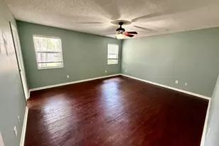 175 SW Oakridge Dr, Port Saint Lucie, FL 34984 - Photo 8