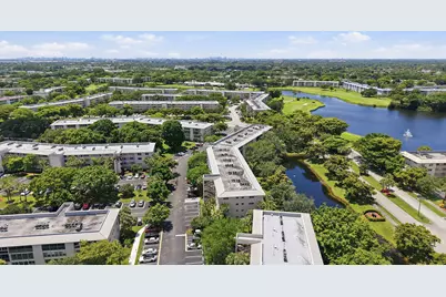 2006 Granada Drive #M3, Coconut Creek, FL 33066 - Photo 32