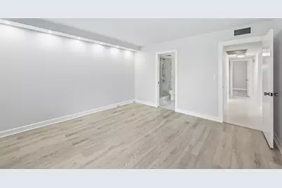 2006 Granada Drive #M3, Coconut Creek, FL 33066 - Photo 10