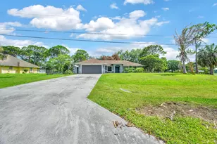 601 Howard St, Fort Pierce, FL 34982 - Photo 1