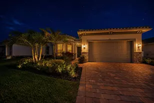 10562 Northbrook Cir, Palm Beach Gardens, FL 33412 - Photo 4