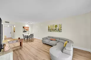 9503 Boca Cove Cir, Boca Raton, FL 33428 - Photo 12