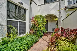 824 Spinnaker Dr E, Hollywood, FL 33019 - Photo 8