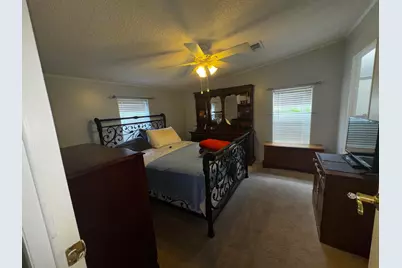 4081 4th Court, Lantana, FL 33462 - Photo 8
