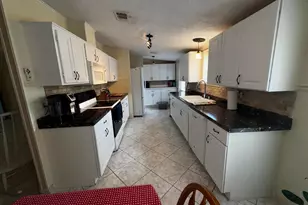 4081 4th Ct, Lantana, FL 33462 - Photo 6
