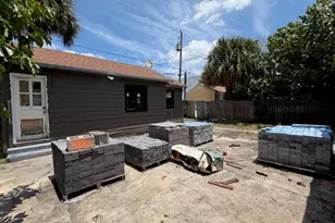 521 48th St, West Palm Beach, FL 33407 - Photo 12