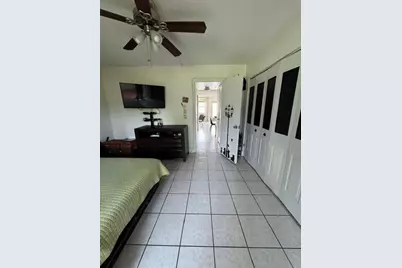 104 Hastings G, West Palm Beach, FL 33417 - Photo 10