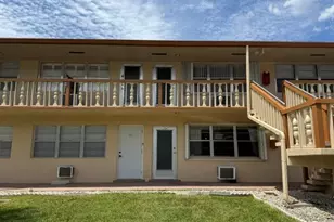 104 Hastings G, West Palm Beach, FL 33417 - Photo 1
