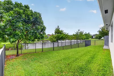 6026 Henderson Way, West Palm Beach, FL 33415 - Photo 24