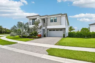 8116 Laurel Falls Dr, Boca Raton, FL 33496 - Photo 2