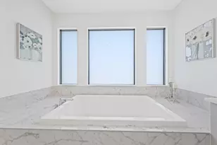 8116 Laurel Falls Dr, Boca Raton, FL 33496 - Photo 28