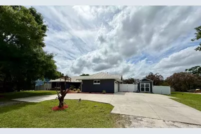 6325 6th Street, Vero Beach, FL 32968 - Photo 2