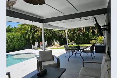 6325 6th Street, Vero Beach, FL 32968 - Photo 10
