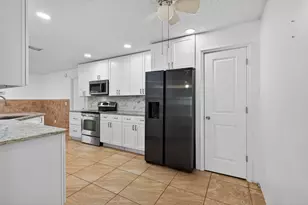 120 SW Austin Ct, Port Saint Lucie, FL 34953 - Photo 12