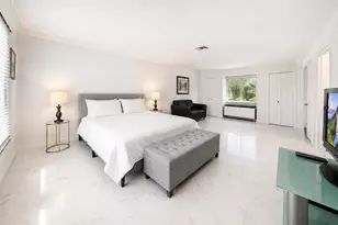 301 NW 26th Ct, Wilton Manors, FL 33311 - Photo 18