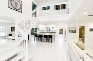 301 NW 26th Ct, Wilton Manors, FL 33311 - Photo 4