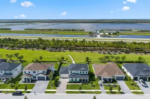 660 Hookline Cir, Loxahatchee, FL 33470 - Photo 32