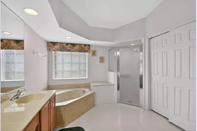 8171 Palm Gate Drive, Boynton Beach, FL 33436 - Photo 18