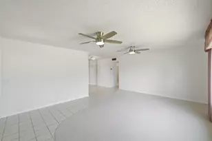 875 North Dr, Delray Beach, FL 33445 - Photo 10