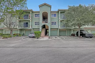 340 Crestwood Cir, Royal Palm Beach, FL 33411 - Photo 2