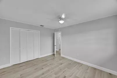 794 SE Albatross Avenue, Port Saint Lucie, FL 34983 - Photo 12