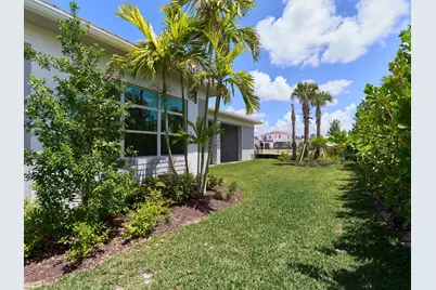 9124 Coral Isles Circle, Palm Beach Gardens, FL 33412 - Photo 46