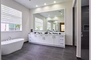 9124 Coral Isles Cir, Palm Beach Gardens, FL 33412 - Photo 20