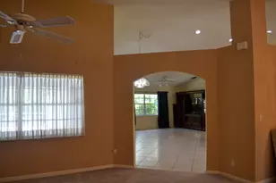 1104 Raintree Ln, Wellington, FL 33414 - Photo 10