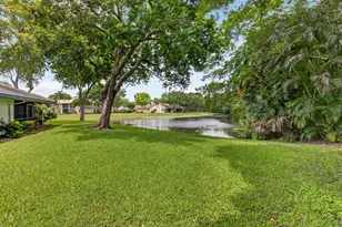 10015 Hickorywood Pl, Boynton Beach, FL 33437 - Photo 22