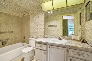 2049 Lyndhurst K, Deerfield Beach, FL 33442 - Photo 30